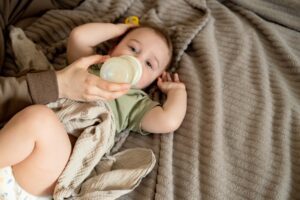 Motherhood is a journey filled with love, but it's also full of challenges, especially for single mums. Without someone to share night feeds, help with household chores, or watch the baby while you run errands, everything falls on your shoulders.
