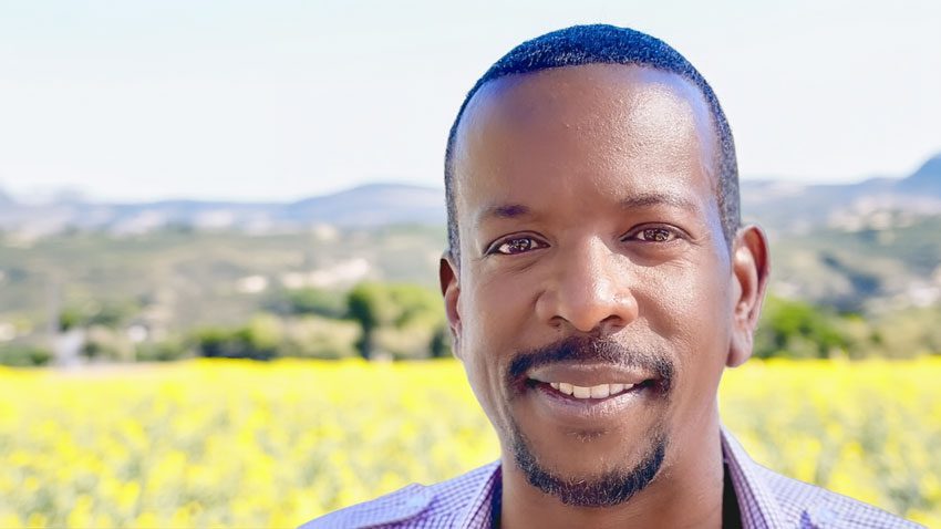 Bentley Kyle Evans is a well-known writer, producer, and director. He was born in Oakland and raised in Los Angeles. He started his career as an actor in the 1990 film House Party. Soon after, he found his true calling behind the camera.